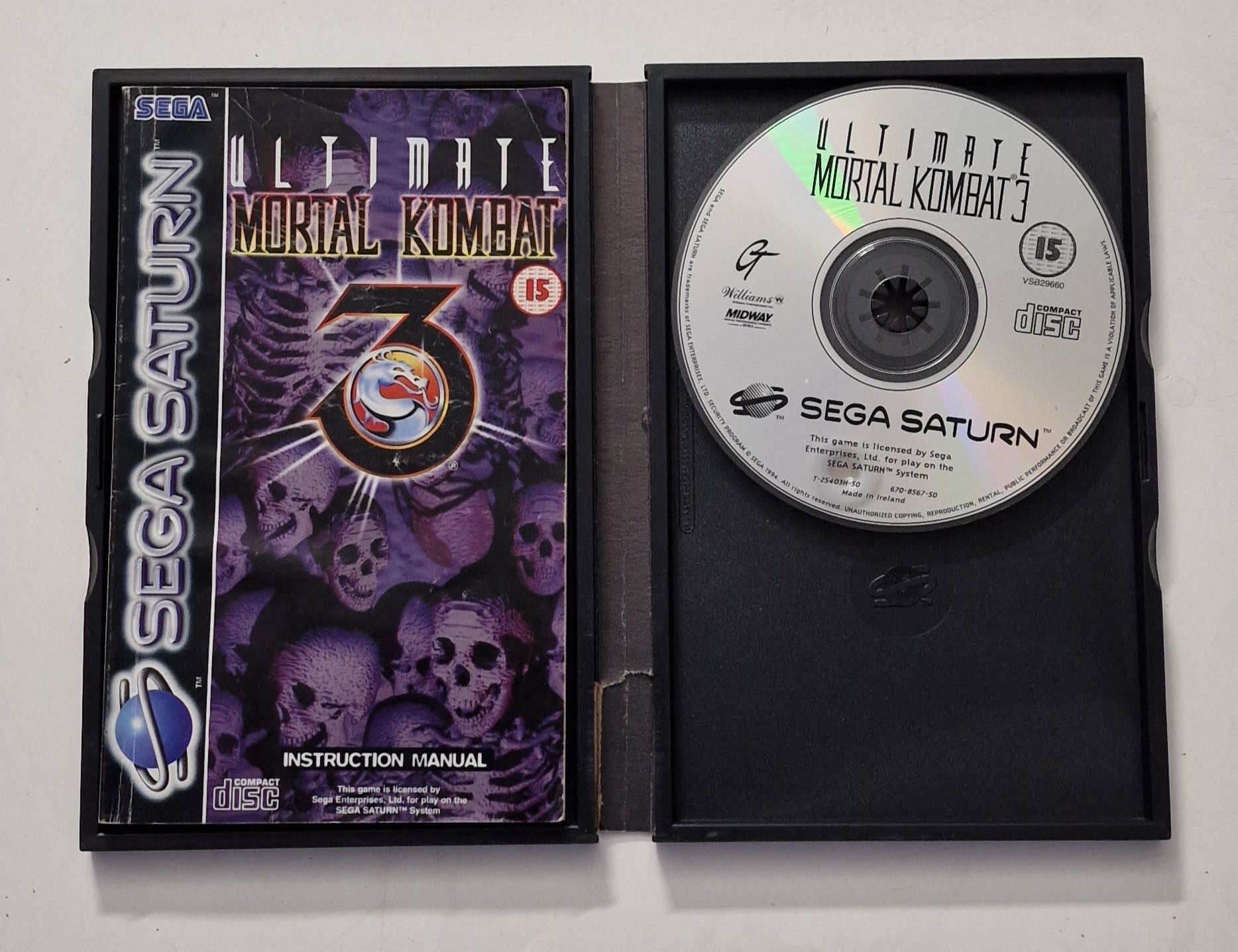 Ultimate Mortal Kombat - Sega Saturn Completo