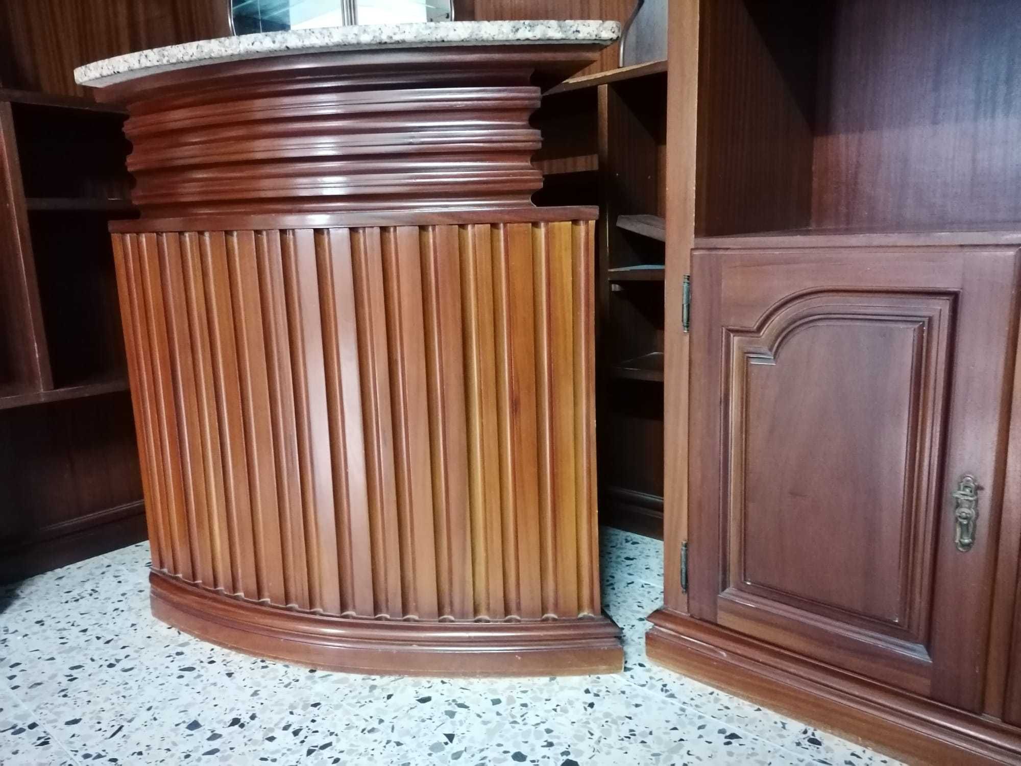 Móvel Estante Bar