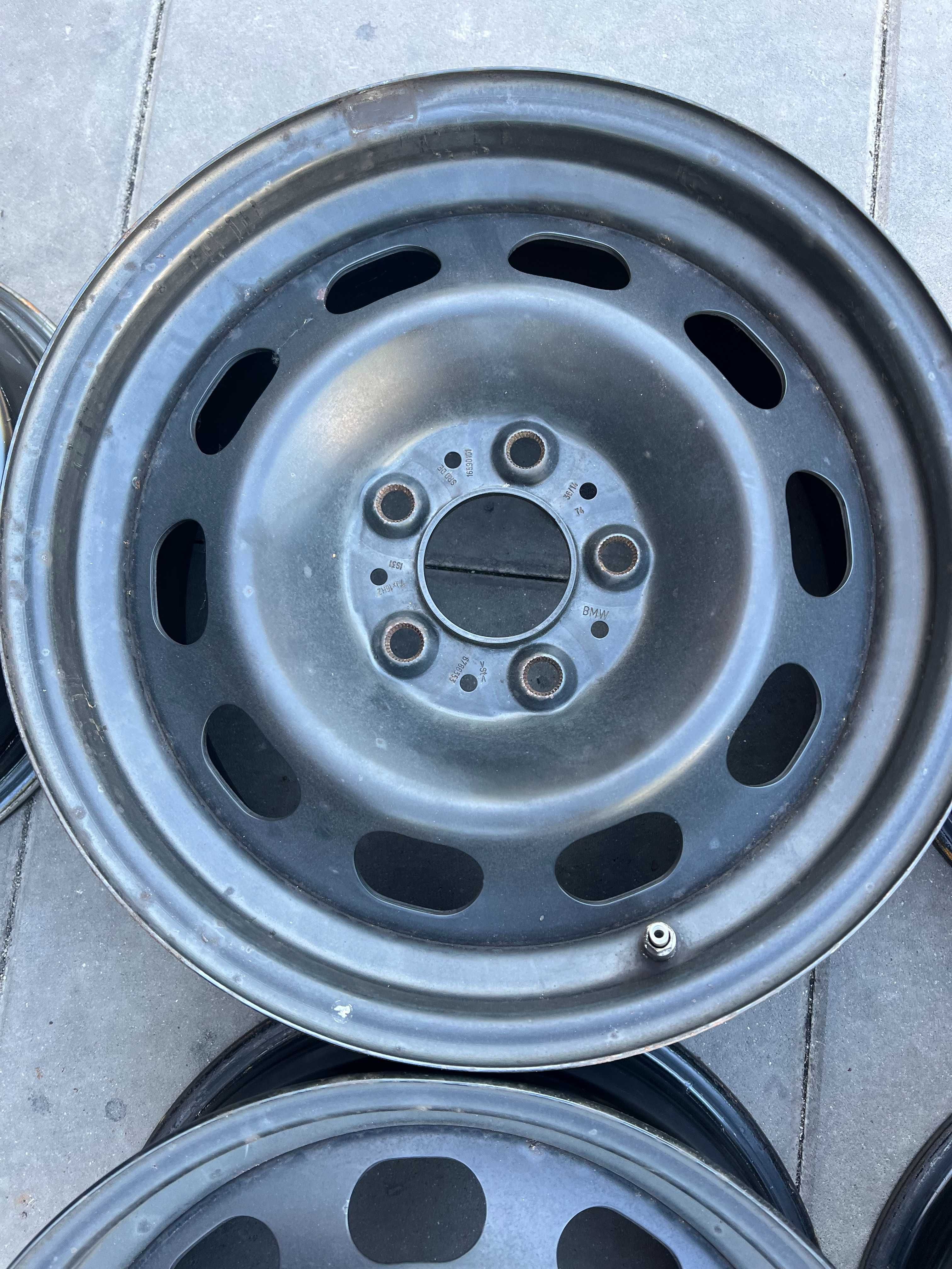 Felgi stalowe 7Jx16H2 ET31 5x120 BMW F30 F36 E91 z czujnikiem TPMS