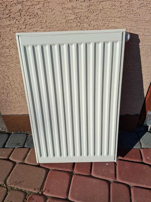 grzejnik pokojowy 60 x 40 cm