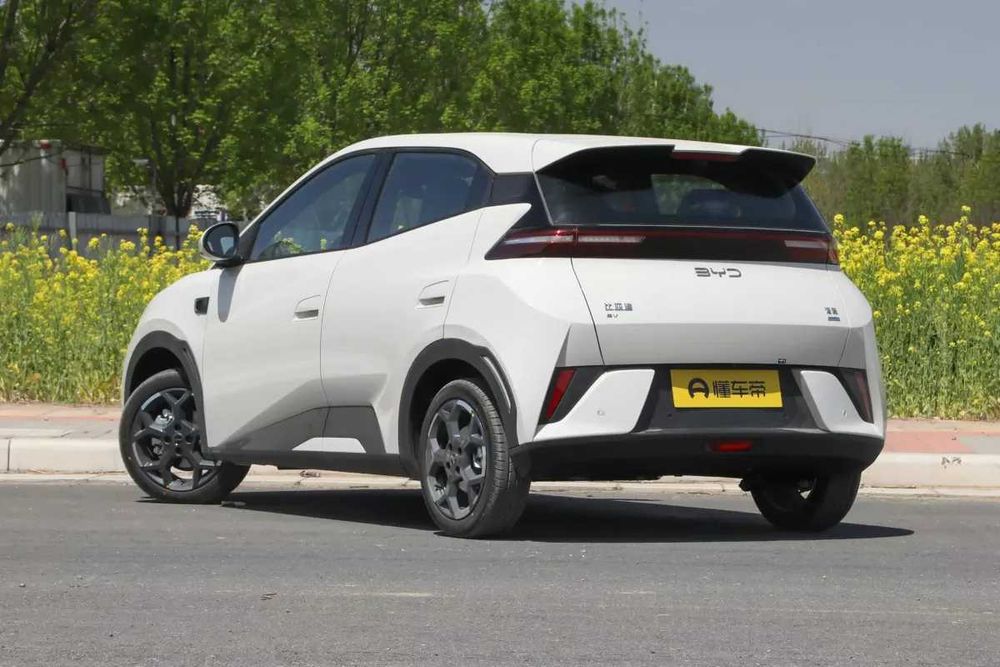 BYD Seagull 405 km Flying 2025