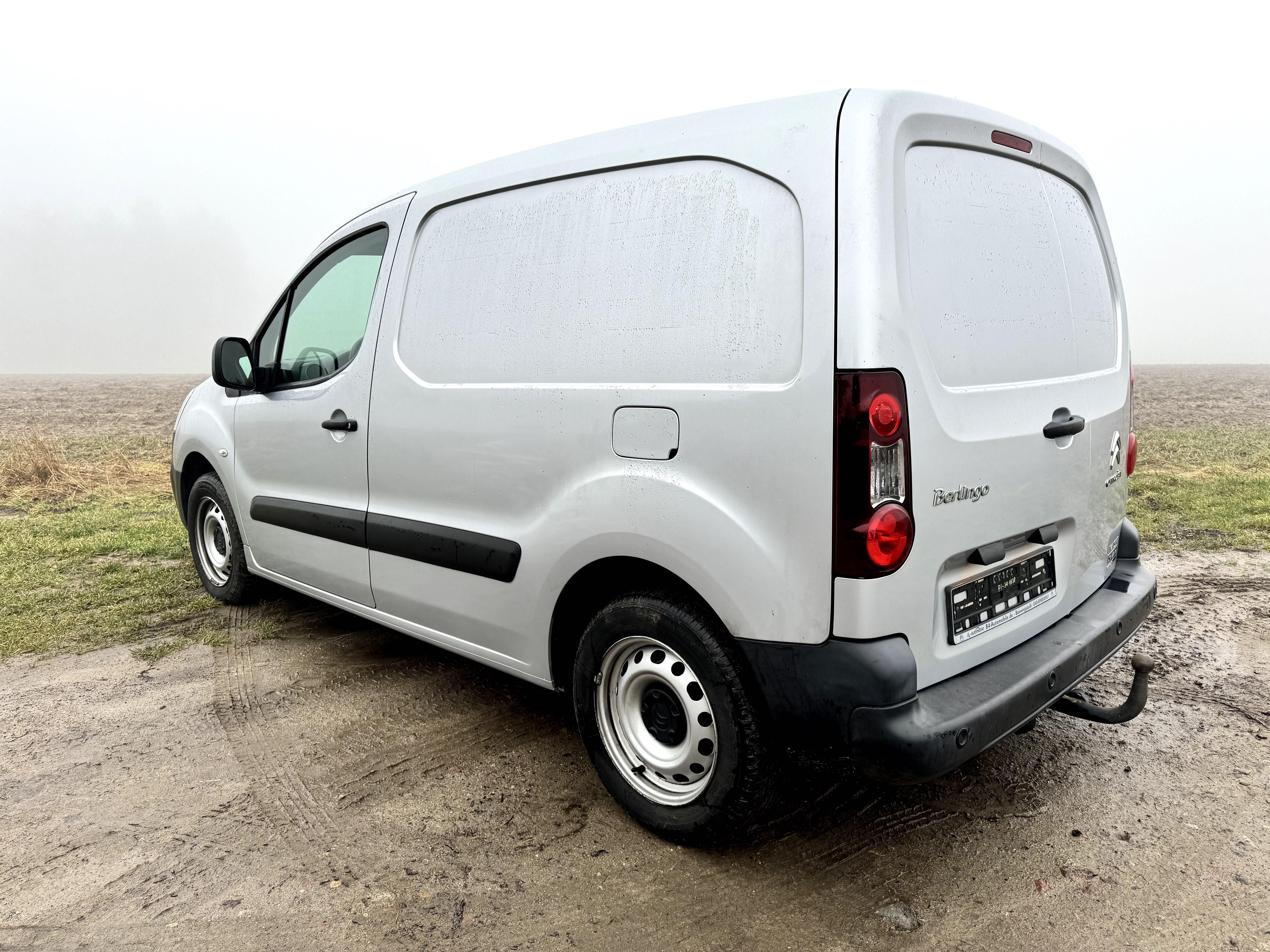 Citroen Berlingo 1.6 Blue HDi przebieg 99 100km