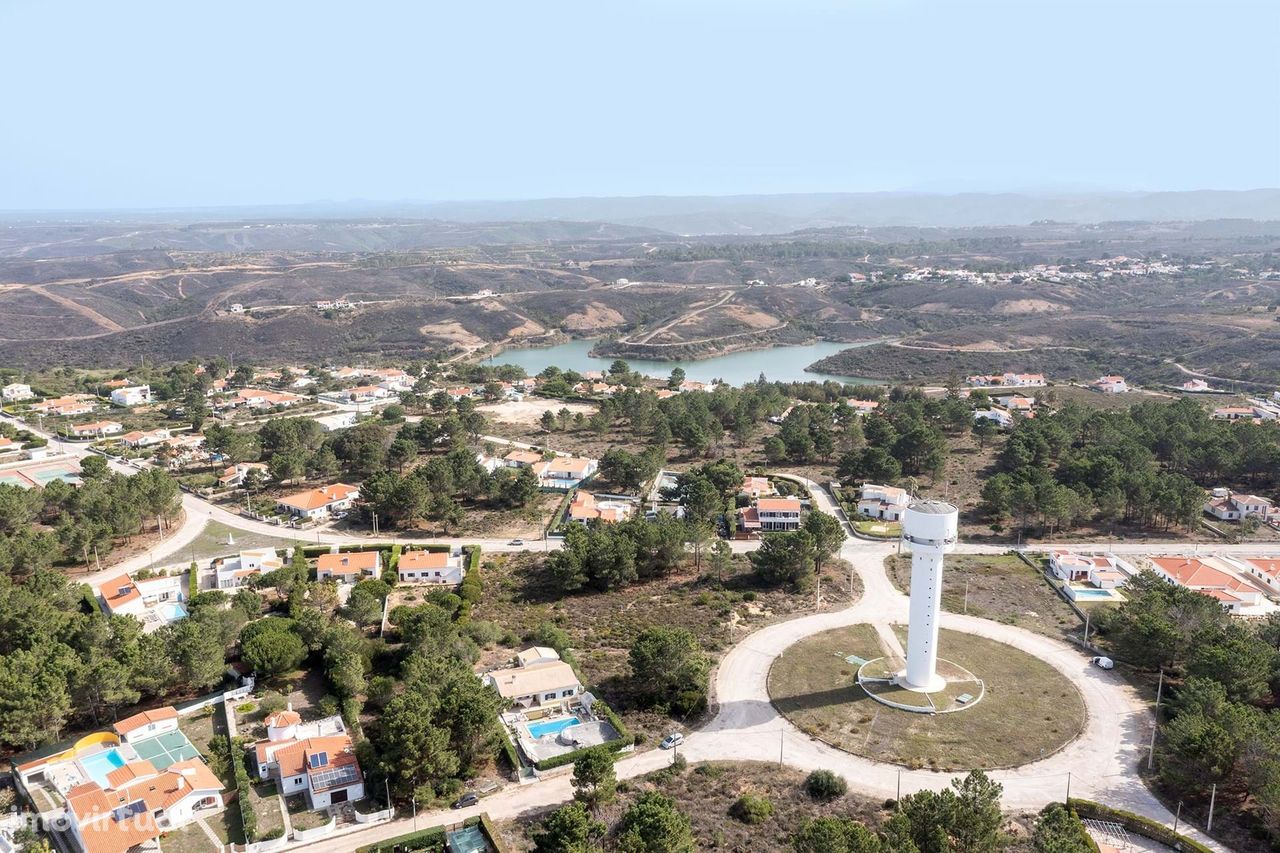 Lote De Terreno Urbano Para Construção No Vale Da Telha, Aljezur