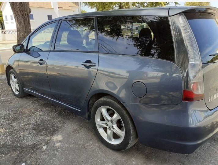 vendo Mitsubishi grandis