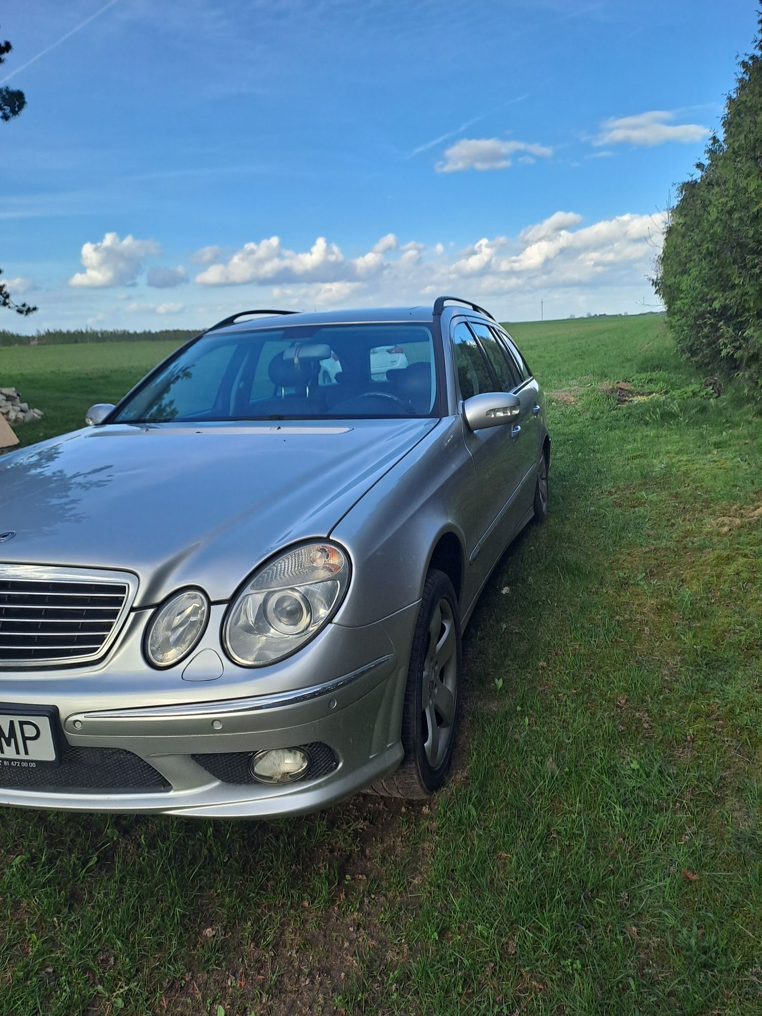 Mercedes Benz w211