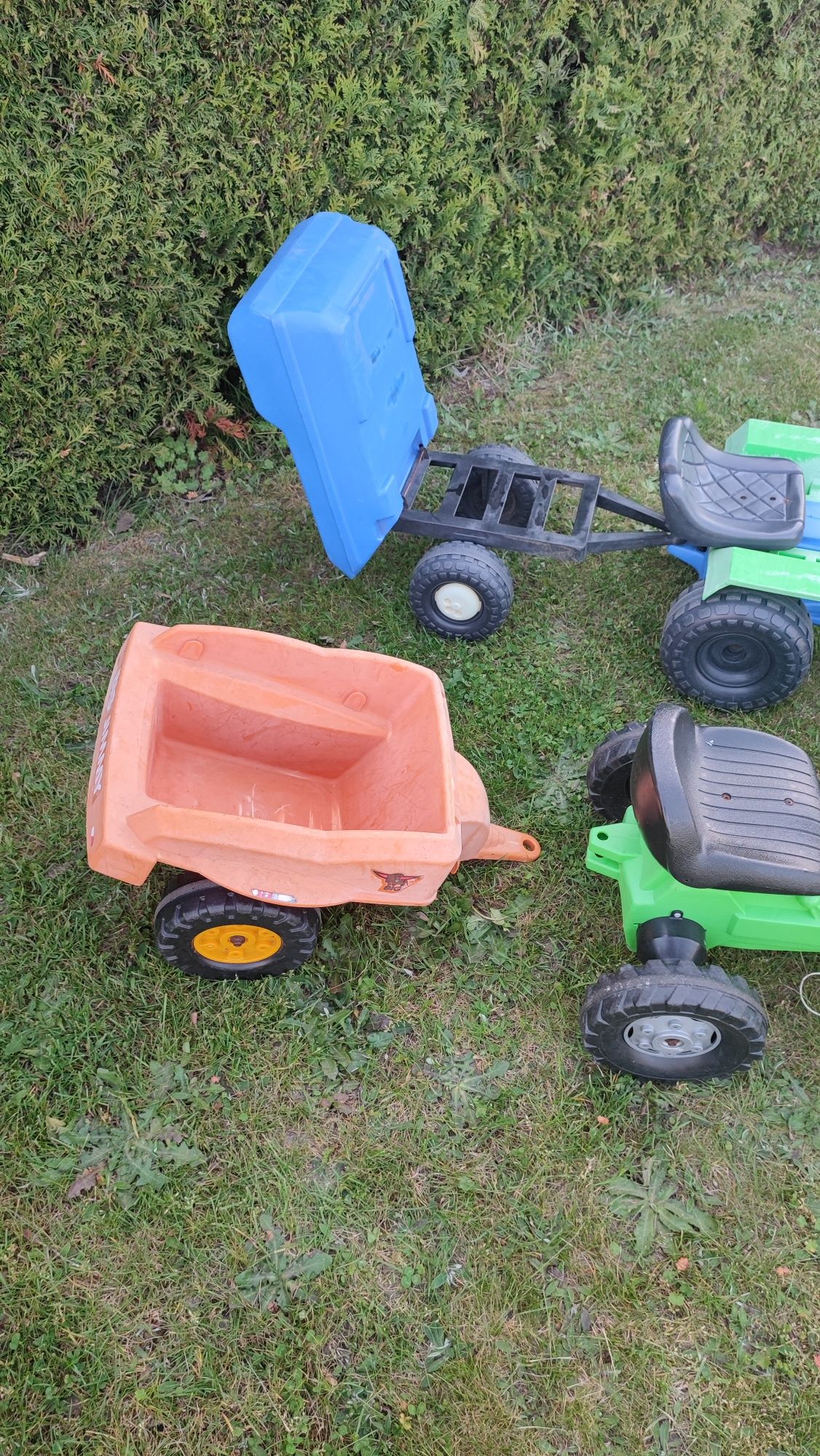 2x ciągnik traktor z przyczepką dla dziecka