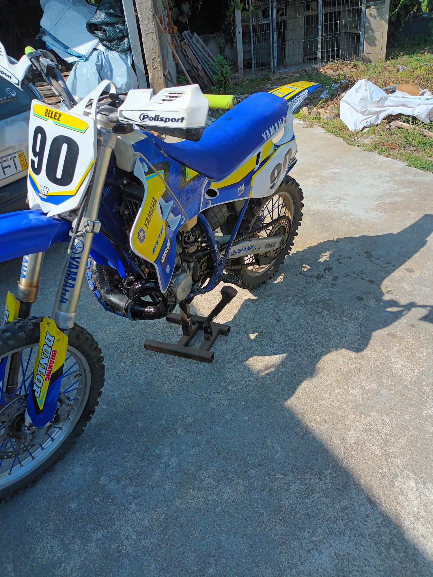 Yamaha YZ 250...