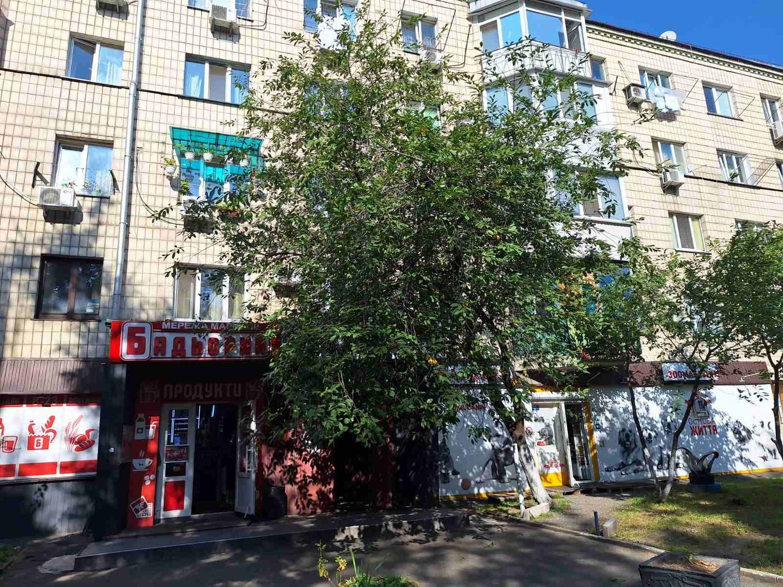 Продам кімнату 18кв.м Вул. Новоукраїнська, 2/6. Сирець. Дорогожичі