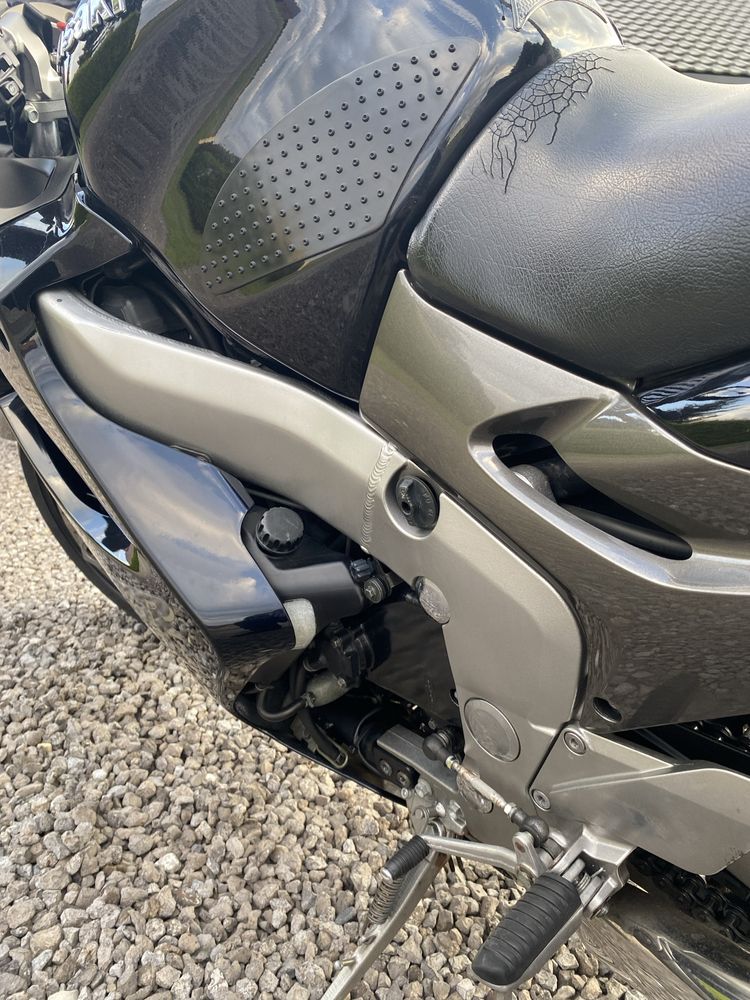 Kawasaki ZZR1200, drugi wlasciciel, ksiazka serwisowa