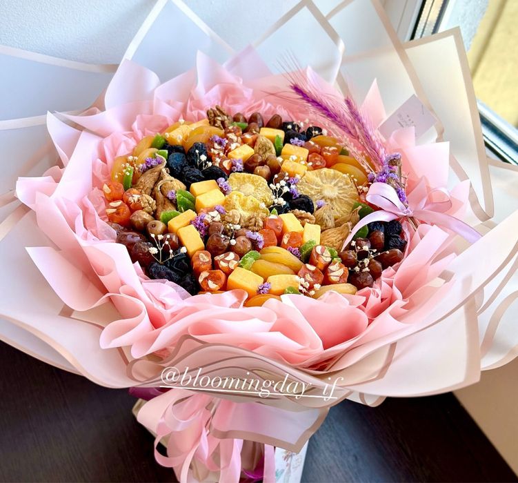 Подарунки на Миколая Різдво Бокси Їстівні букети