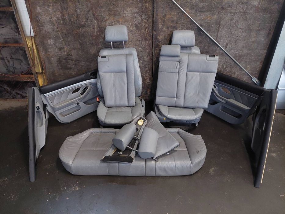 KOMPLET FOTELI L/P PRZÓD + KANAPA + BOCZKI BMW E39 LIFT KOMFORTSITZE ŁAMANE