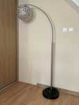 Lampa stojaąca srebrna