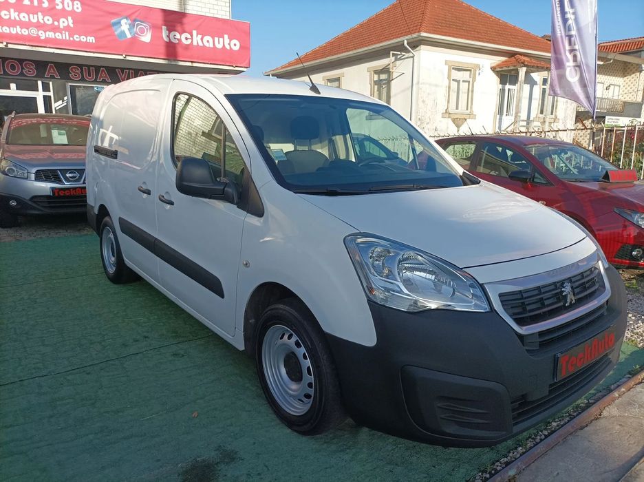 Peugeot Partner 1.6 BlueHDi L2  Office Cx Isotermica