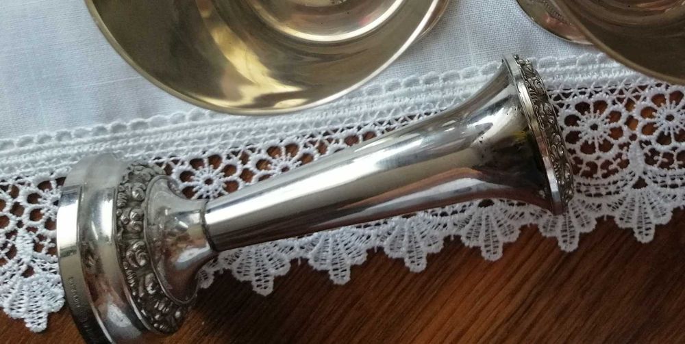 Srebrzony wazonik ikebana posrebrzany wazon srebrne grawery plater