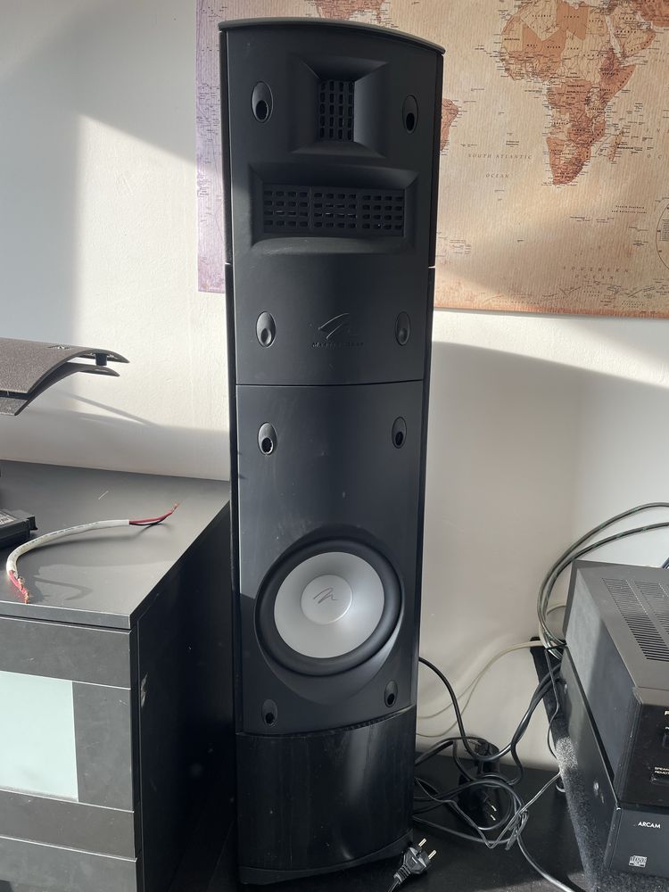 Kolumny elektrostatyczne Martin Logan Mosaic