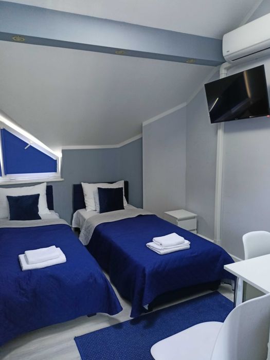 Pokoje z łazienkami,klima,Netflix, aneksy kuch.