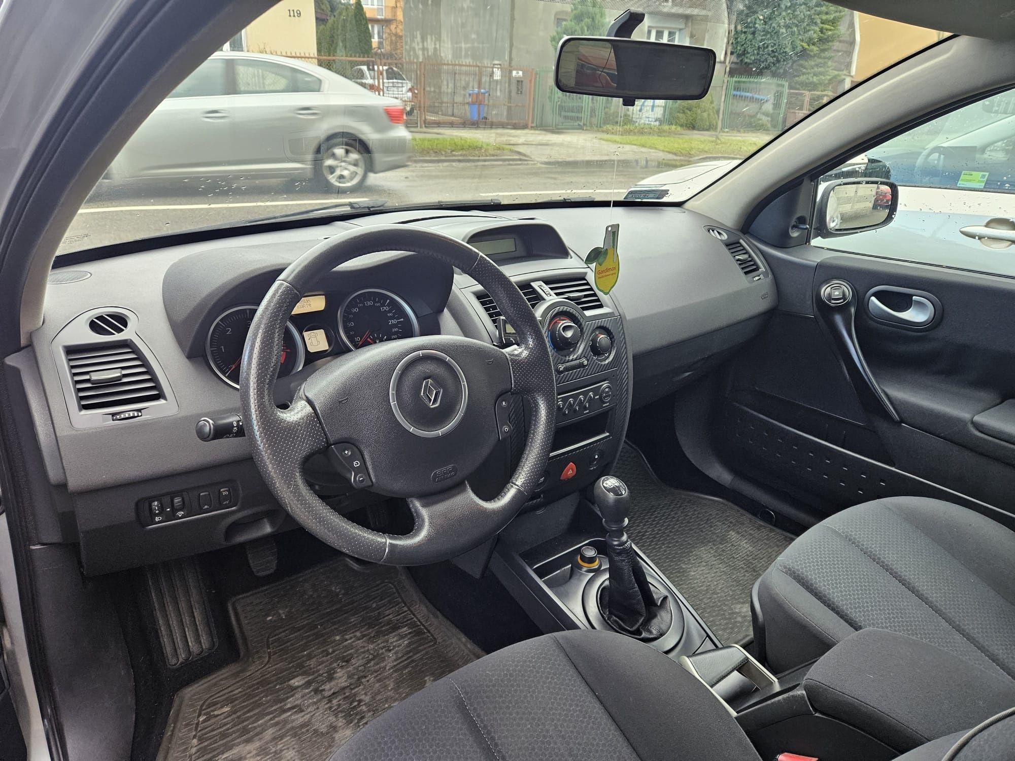 Renault Magane II 1.5 dci 106 km