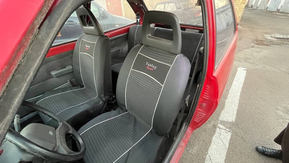 Ford Fiesta, відреставрована, обслугована, на ходу.