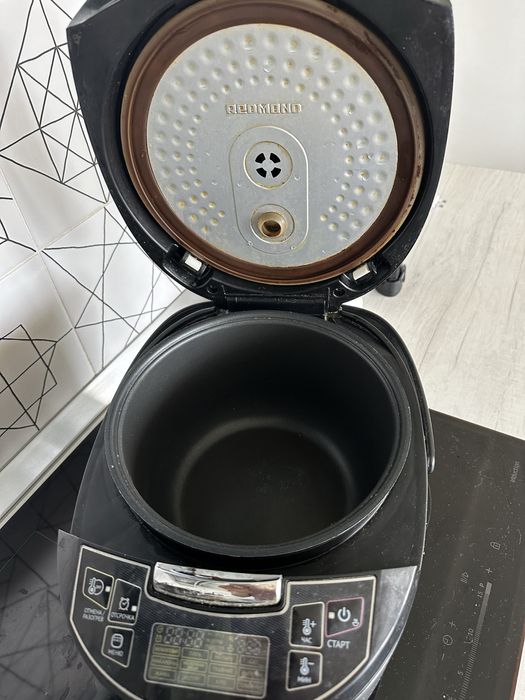 мультиварка REDMOND RMC-M4510