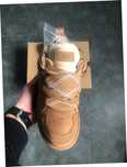 buty UGG Lowmel Chestnut trampki R.39