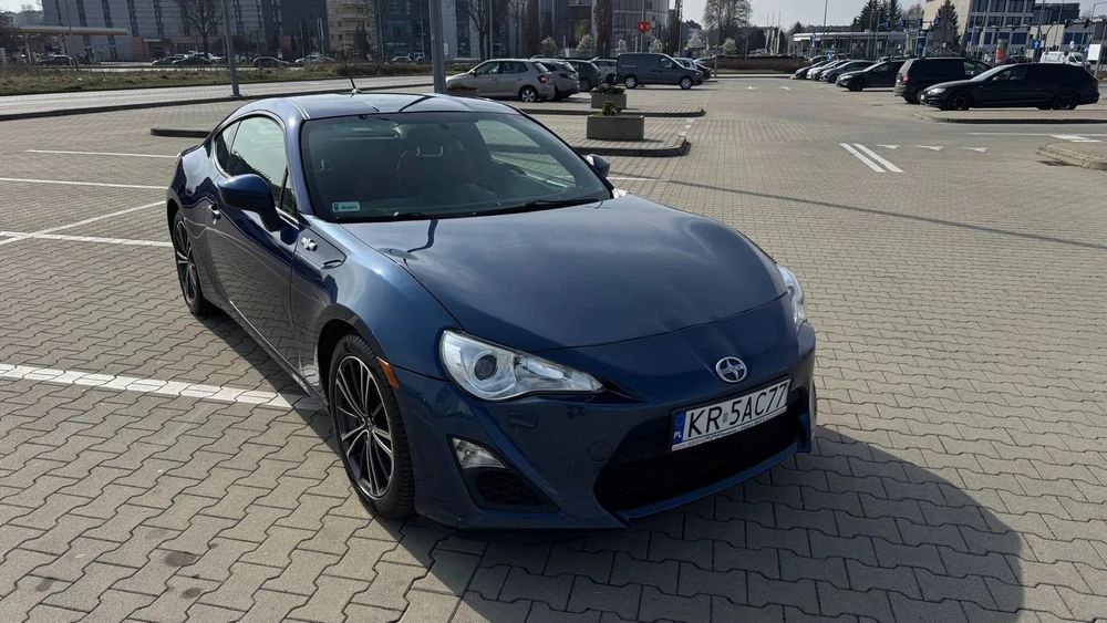 Toyota GT86 Toyota GT 86 SCION FRS 2.0. 200KM - automat