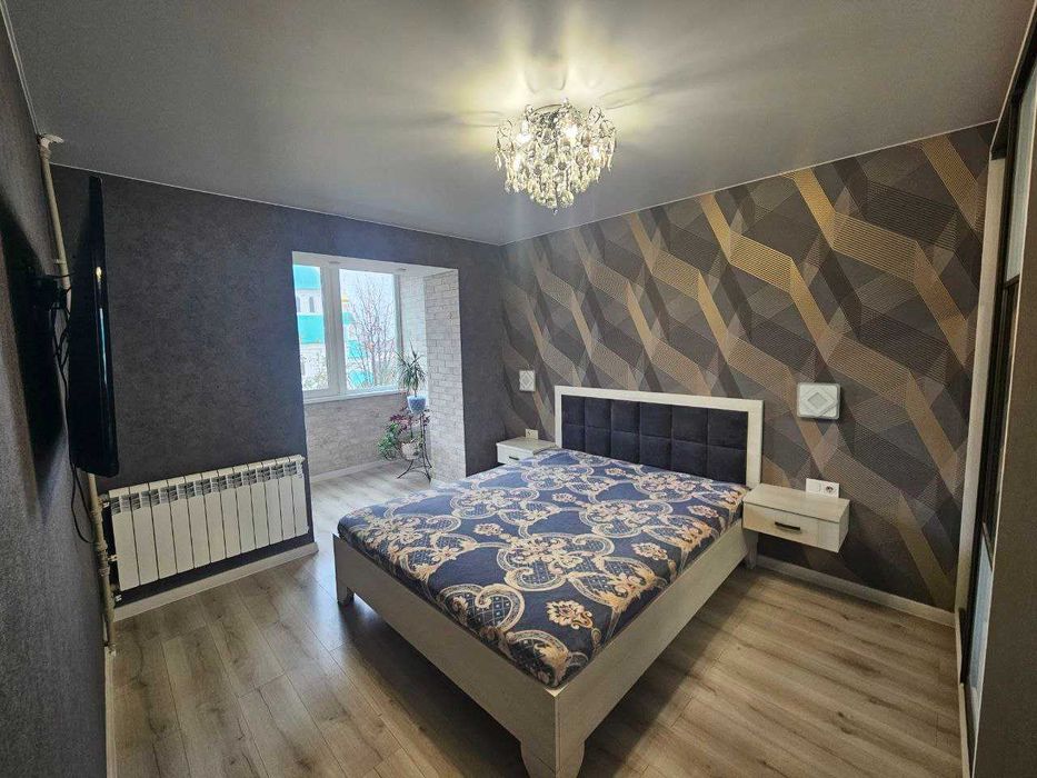 Продам трикімнатну квартиру