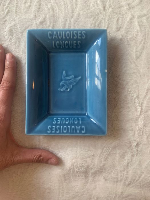 Cinzeiro Gauloises longues