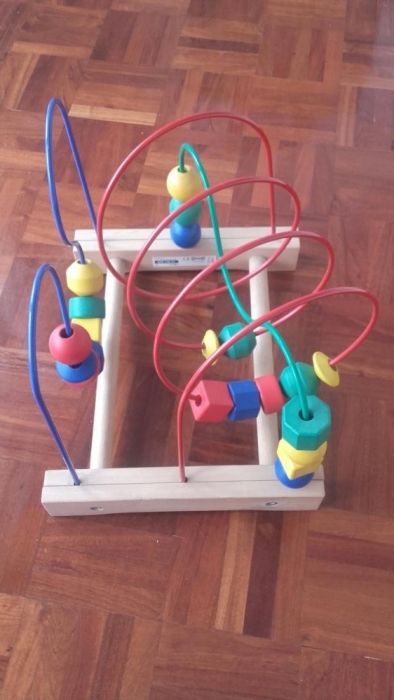 Jogo ikea em. Madeira
