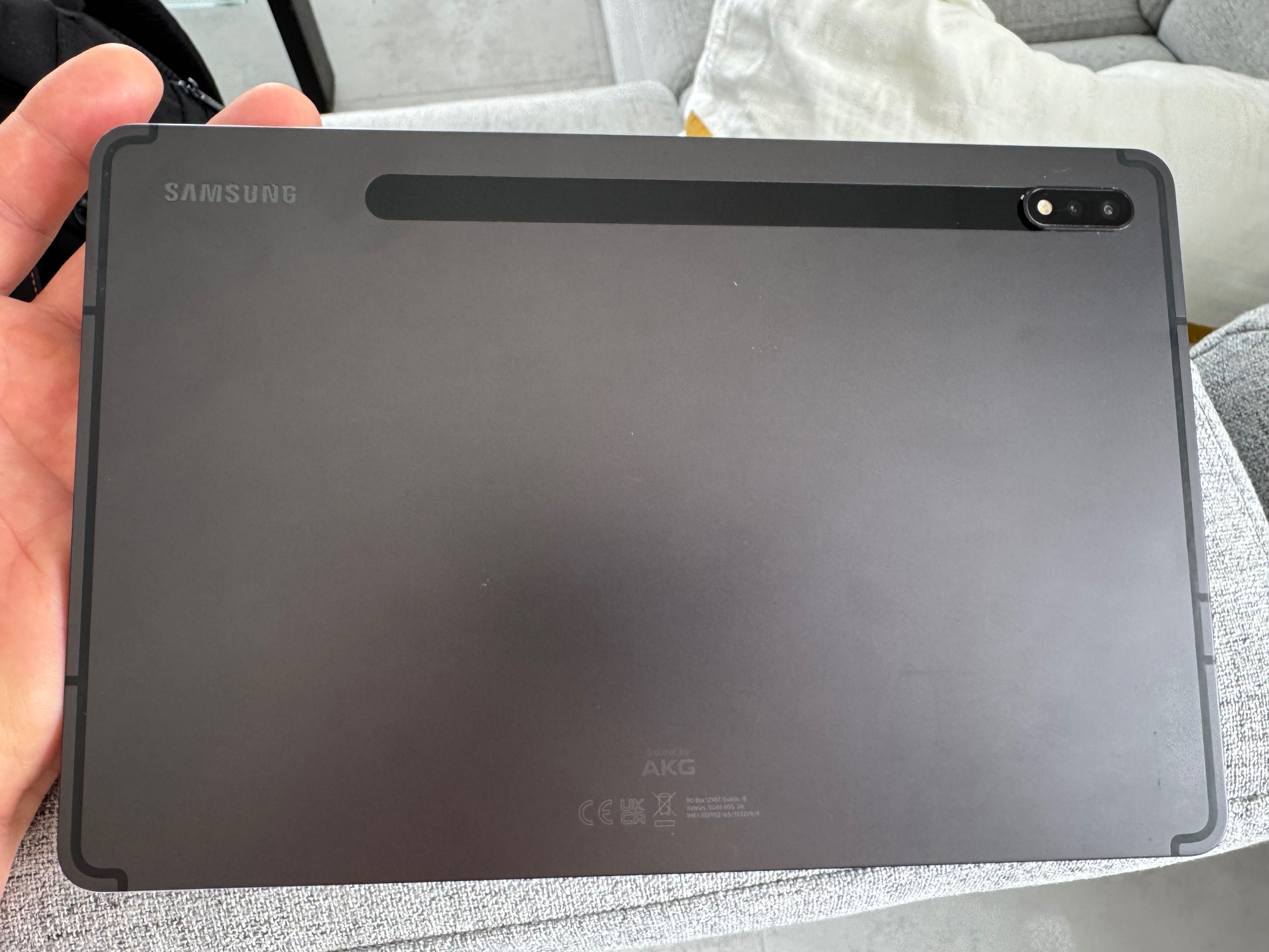 Samsung Galaxy Tab S8 5G 8/128GB-Uszkodzony Ekran
