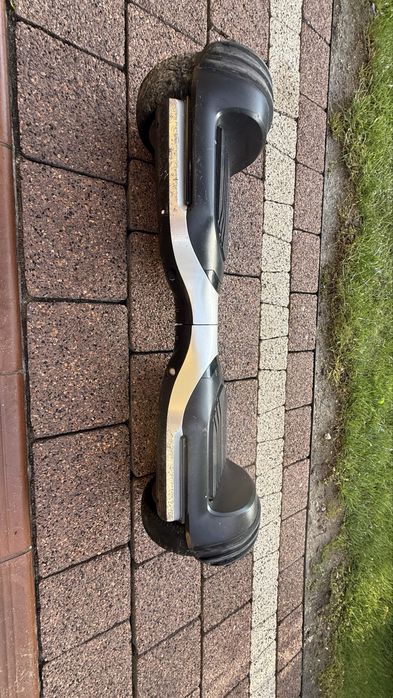 Deska Elektryczna hoverboard z wbudowanym glosnikiem bluetooth