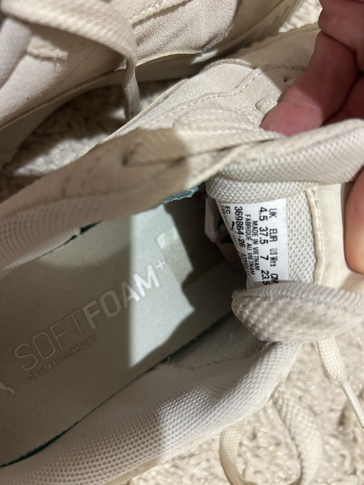 Продам кеди Puma бежеві