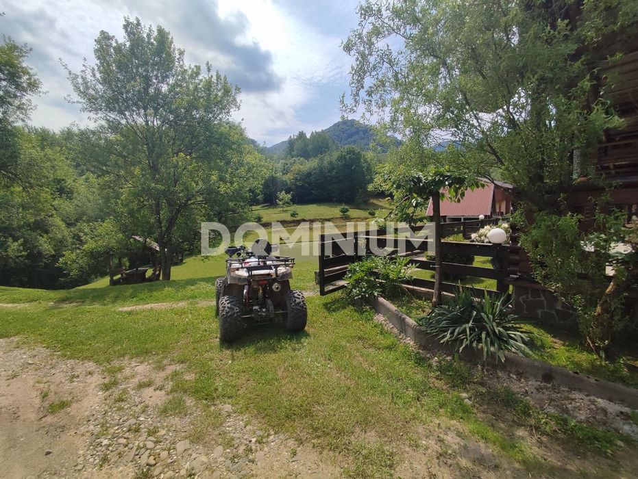 Продається відпочинковий комплекс в самому серці Карпат