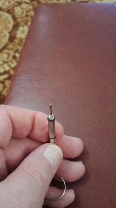 Брелок с мини отвёрткой крестовой и плоской