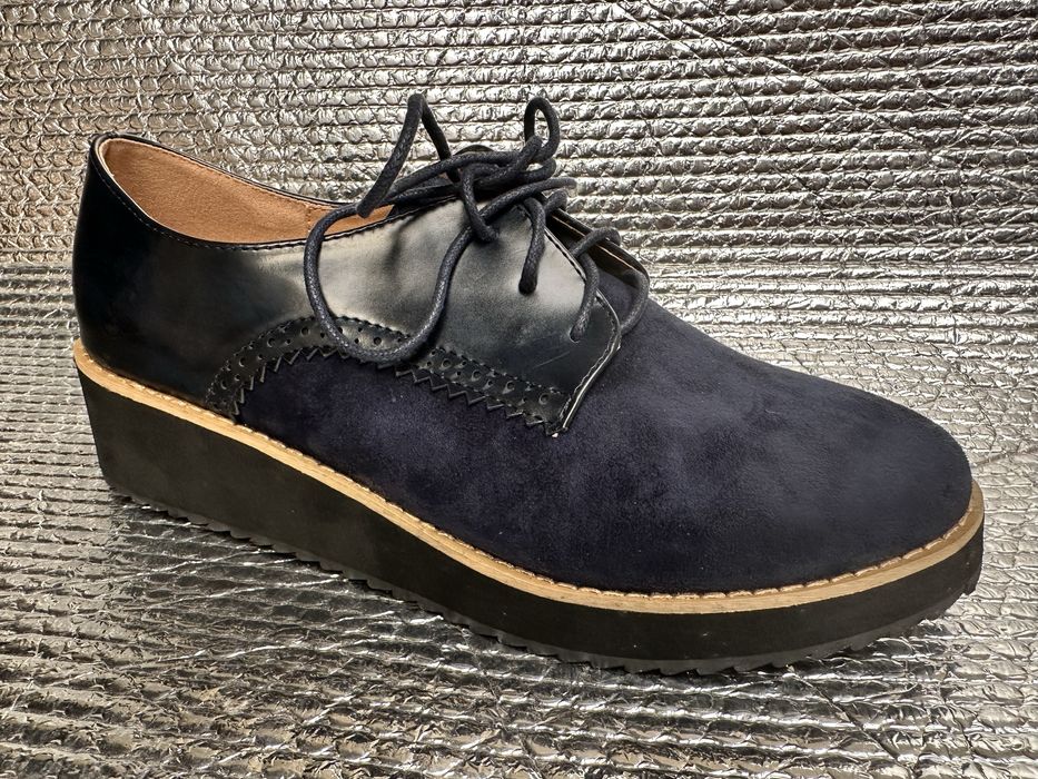 Vende-se Sapato Mulher