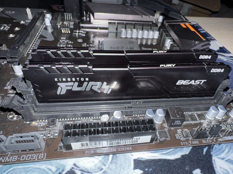 Материнка b450, проц r5 5500, опертивка 16гб ( все мертве)