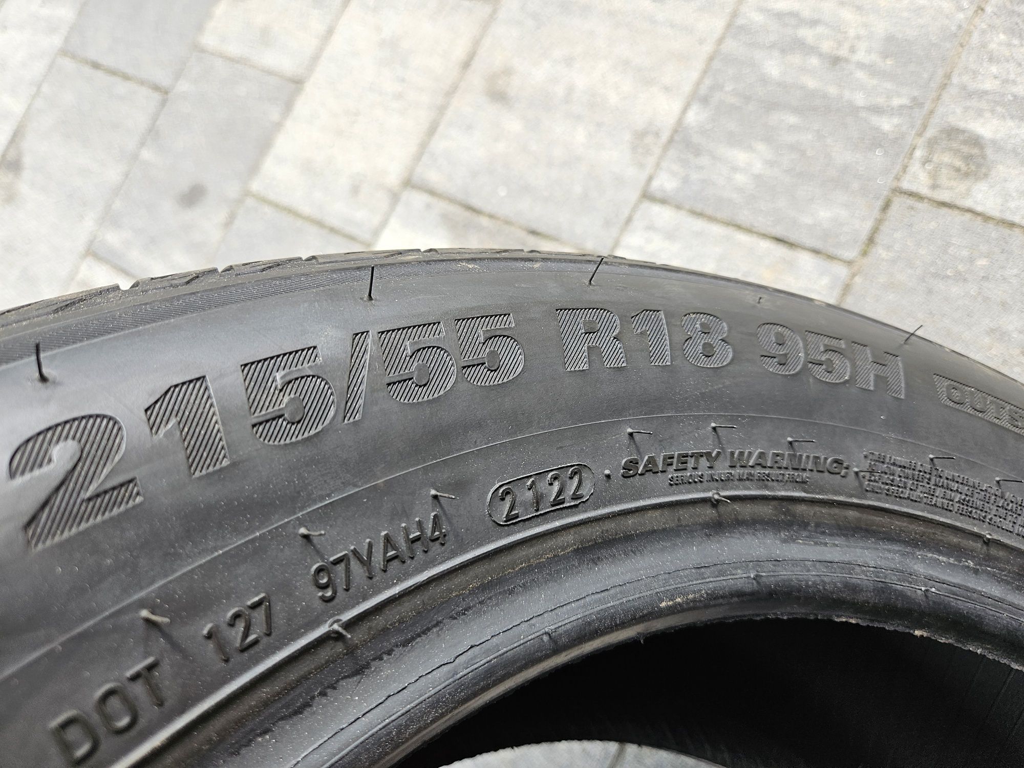 Opony 215/55/18 KUMHO Ecsta HS51  jak nowe po jednym sezonie