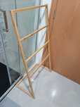 Toalheiro de Pé de Bambu - NOVO