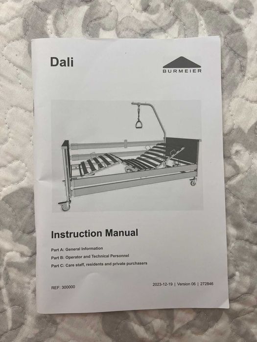 Cama articulada com 10 meses de uso