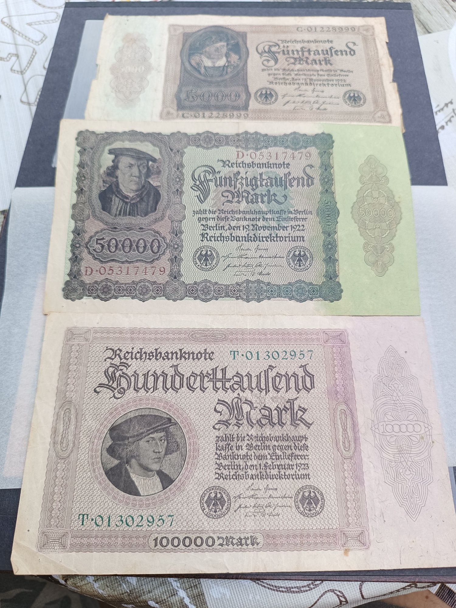 Banknoty  ponad stu letnie