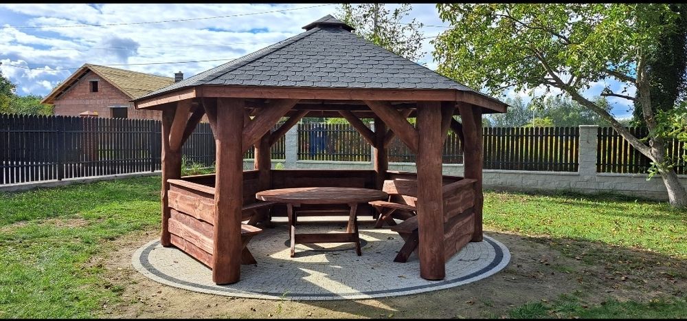 Altana.Altany z bali.Altany ogrodowe.