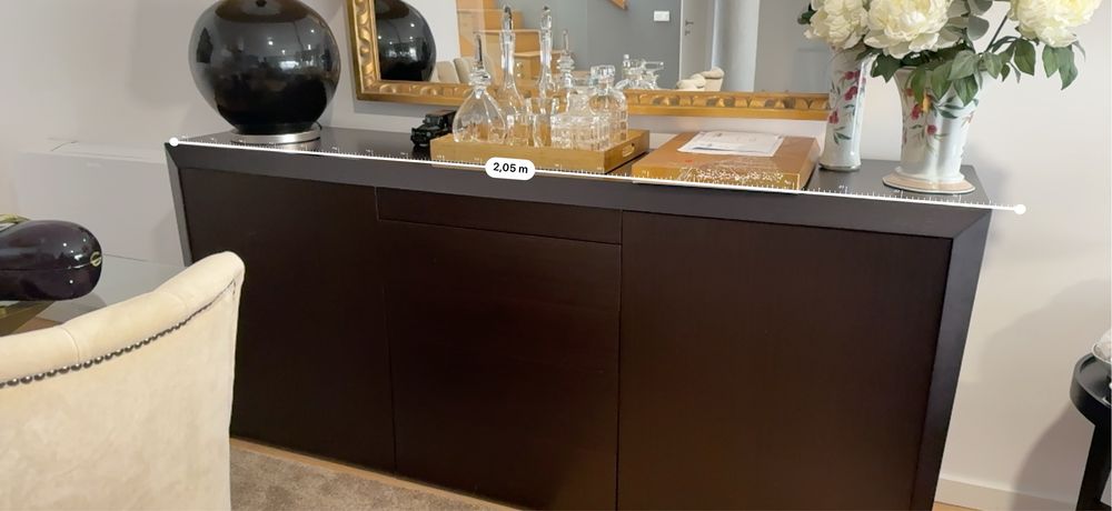 Vendo aparador e cristaleira individual ou em conjunto