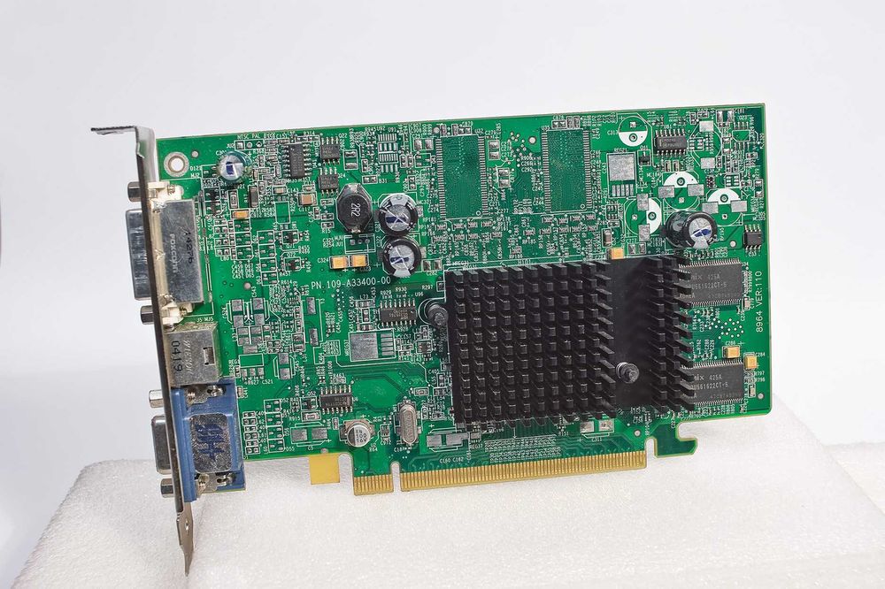 Відеокарта Radeon X300