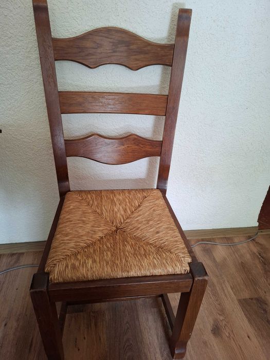 4 Dębowe krzesła, stan bardzo dobry