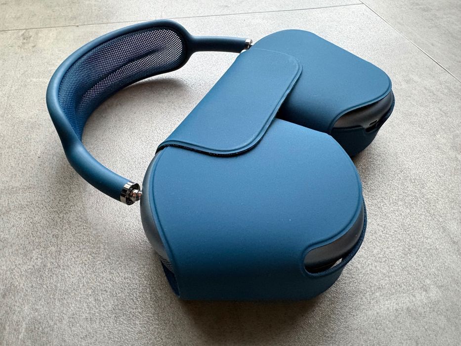 Apple AirPods MAX