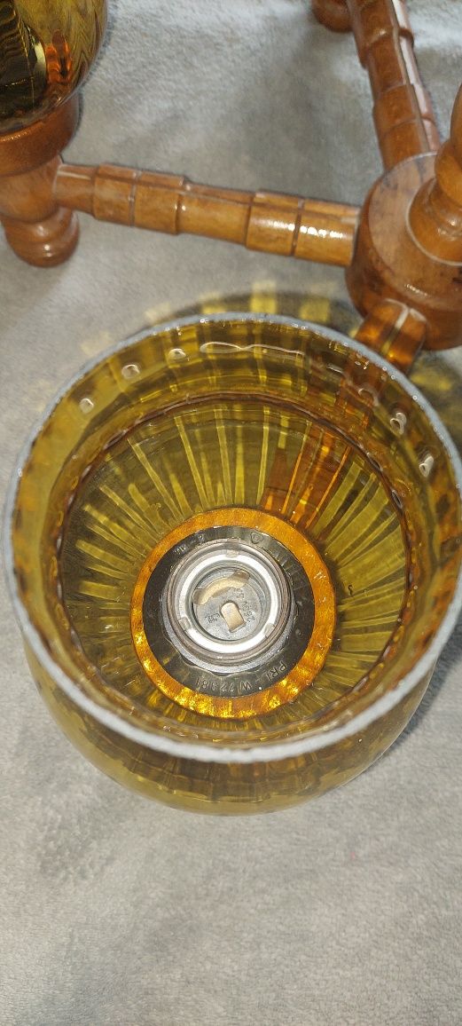 Oddam żyrandol za darmo