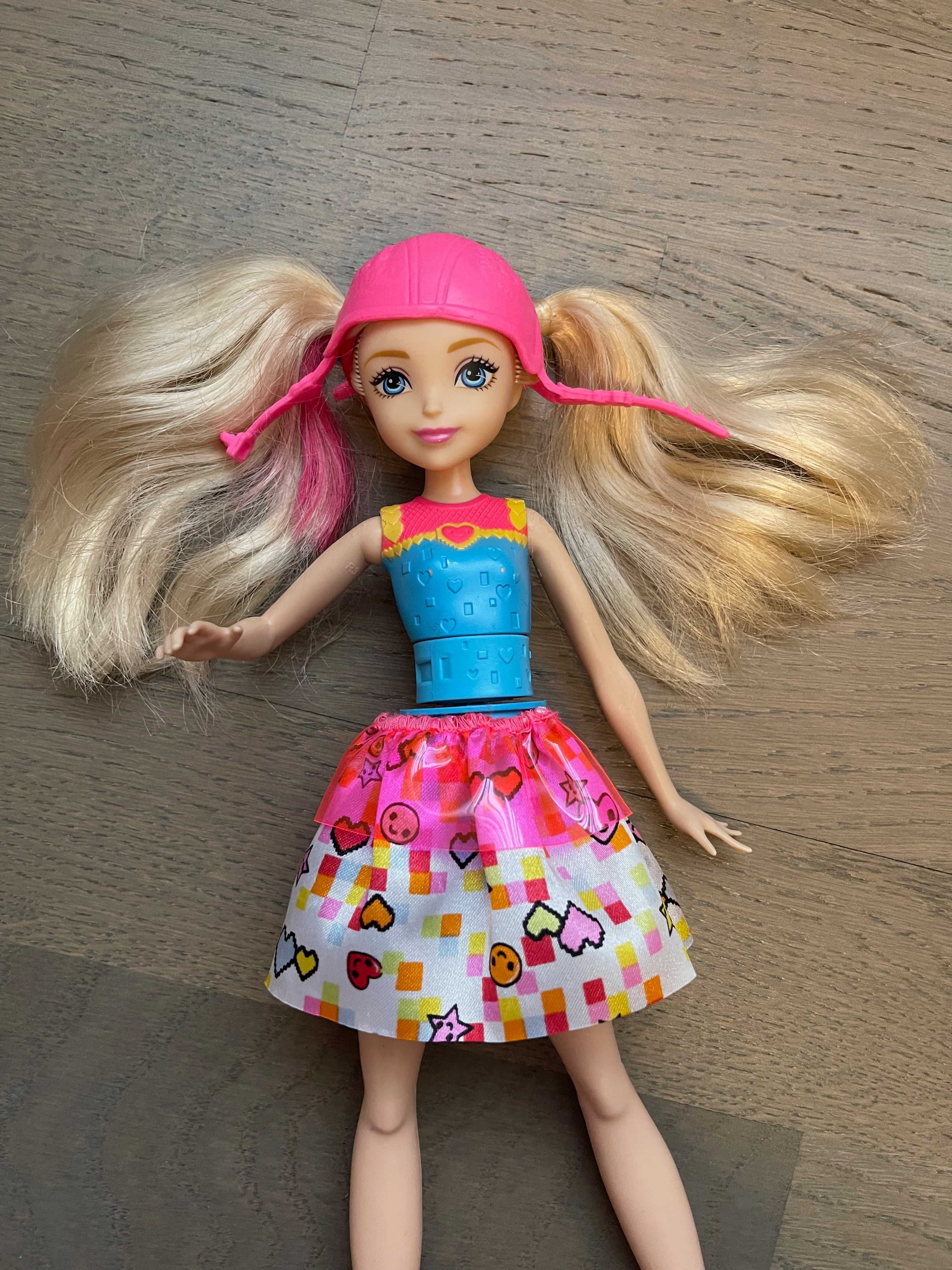 Лялька Барбі Mattel на роліках