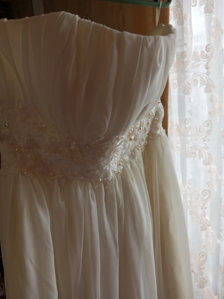 Випускне/весільне плаття