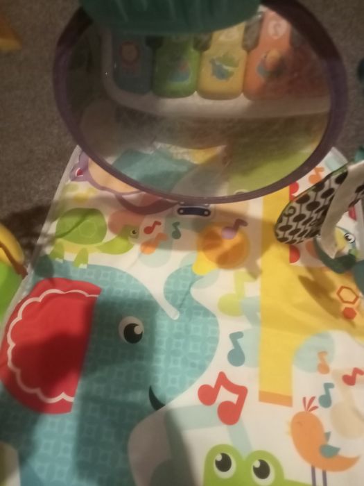 Mata edukacyjna fisher price