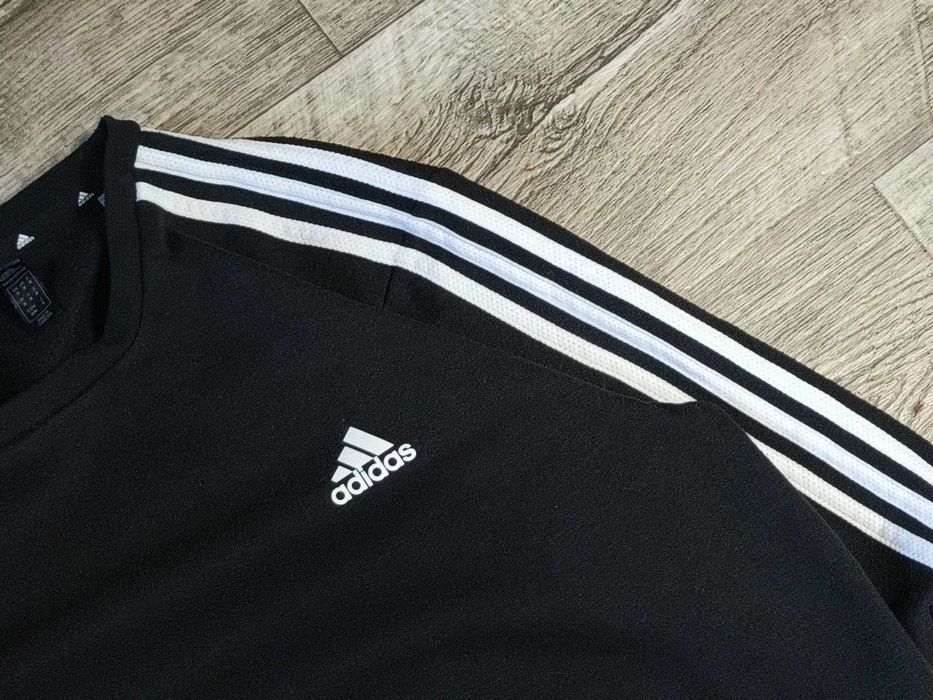 ADIDAS на лампасах світшот чоловічий оригінал чорний М