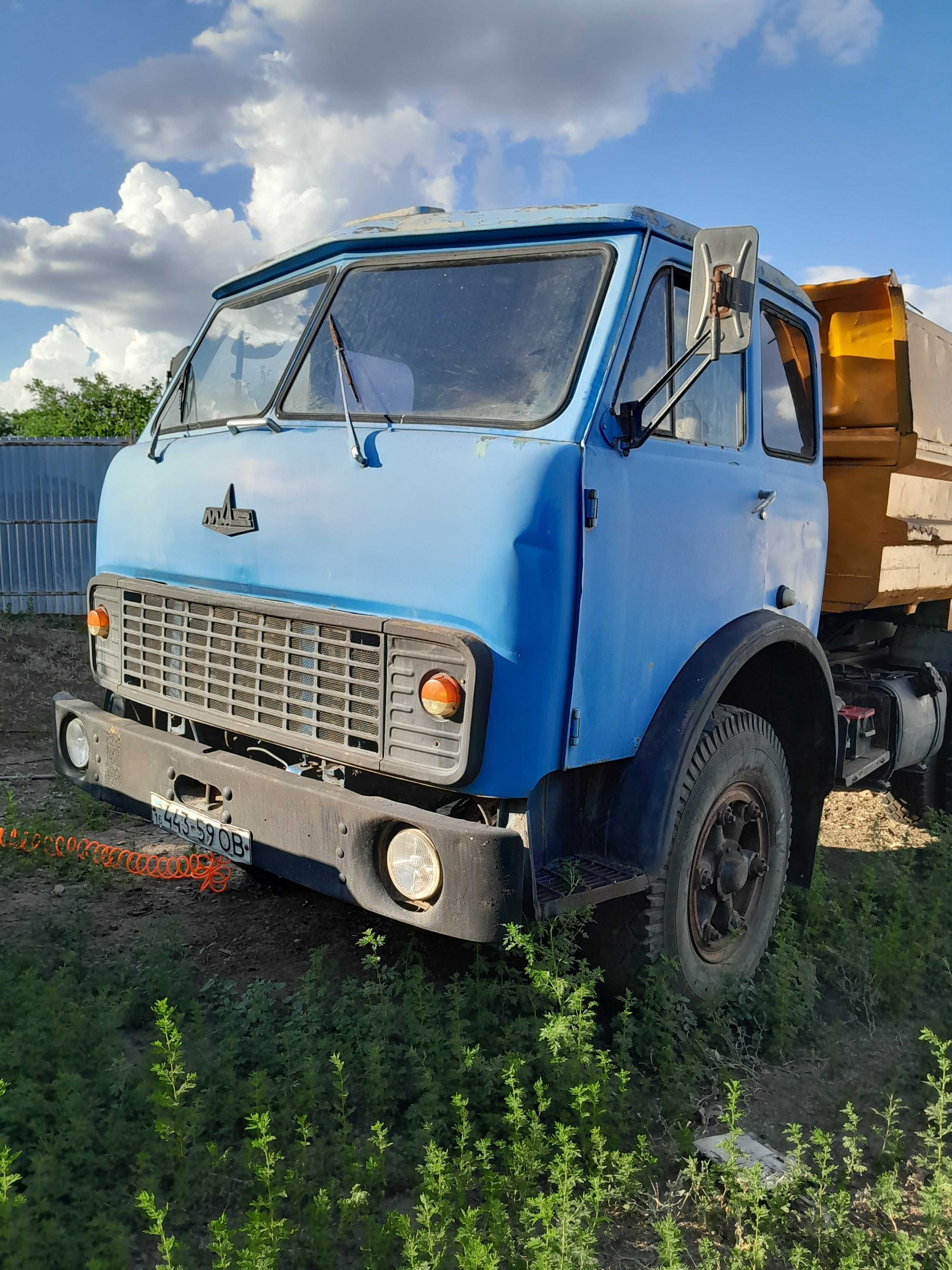 Продам Маз 5549 самосвал